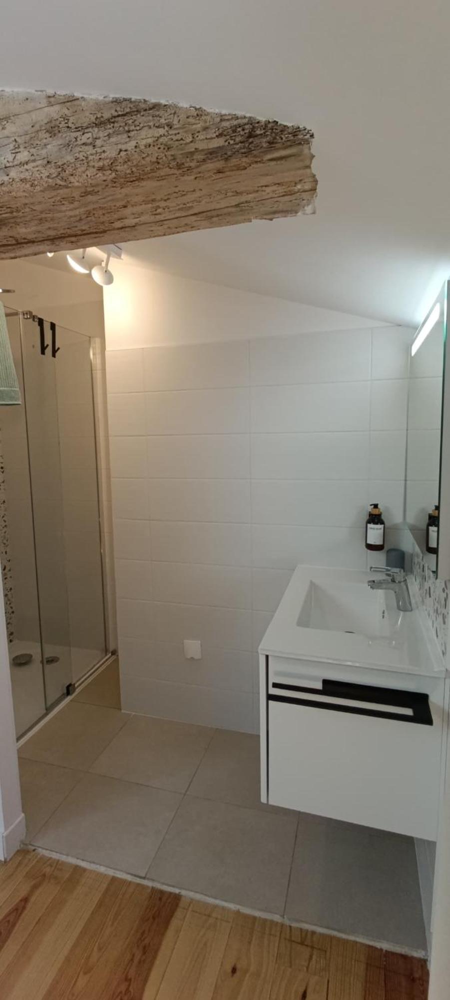 Maison Irondas Saint-Pierre-d'Aurillac Zimmer foto